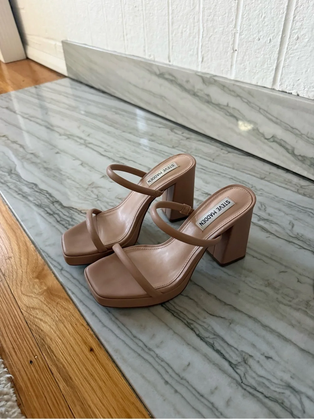 Steve Madden Tan Heels